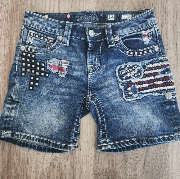 Miss Me Vintage American Flag Blue Jean Shorts - Picture 1 of 10